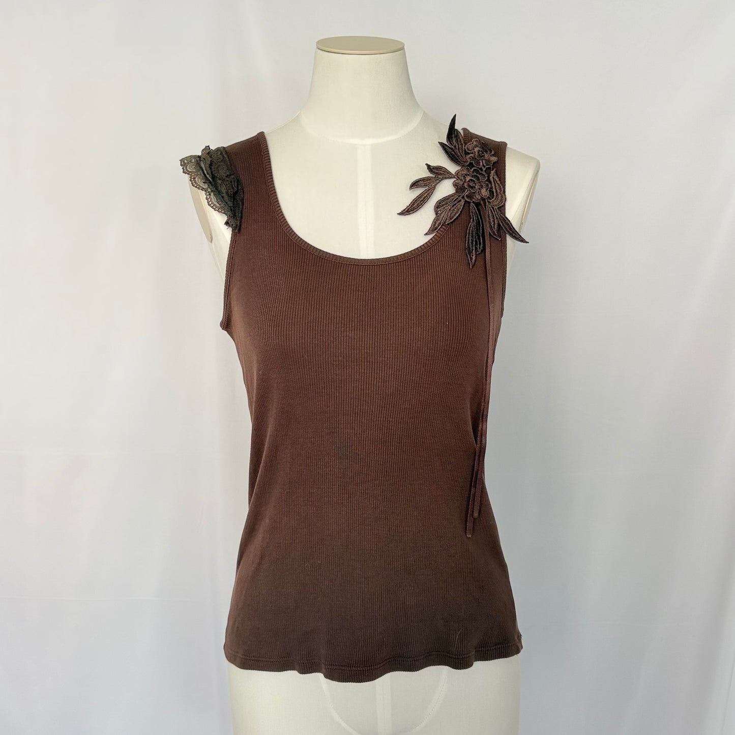 Brown Ribbed Detail Tank