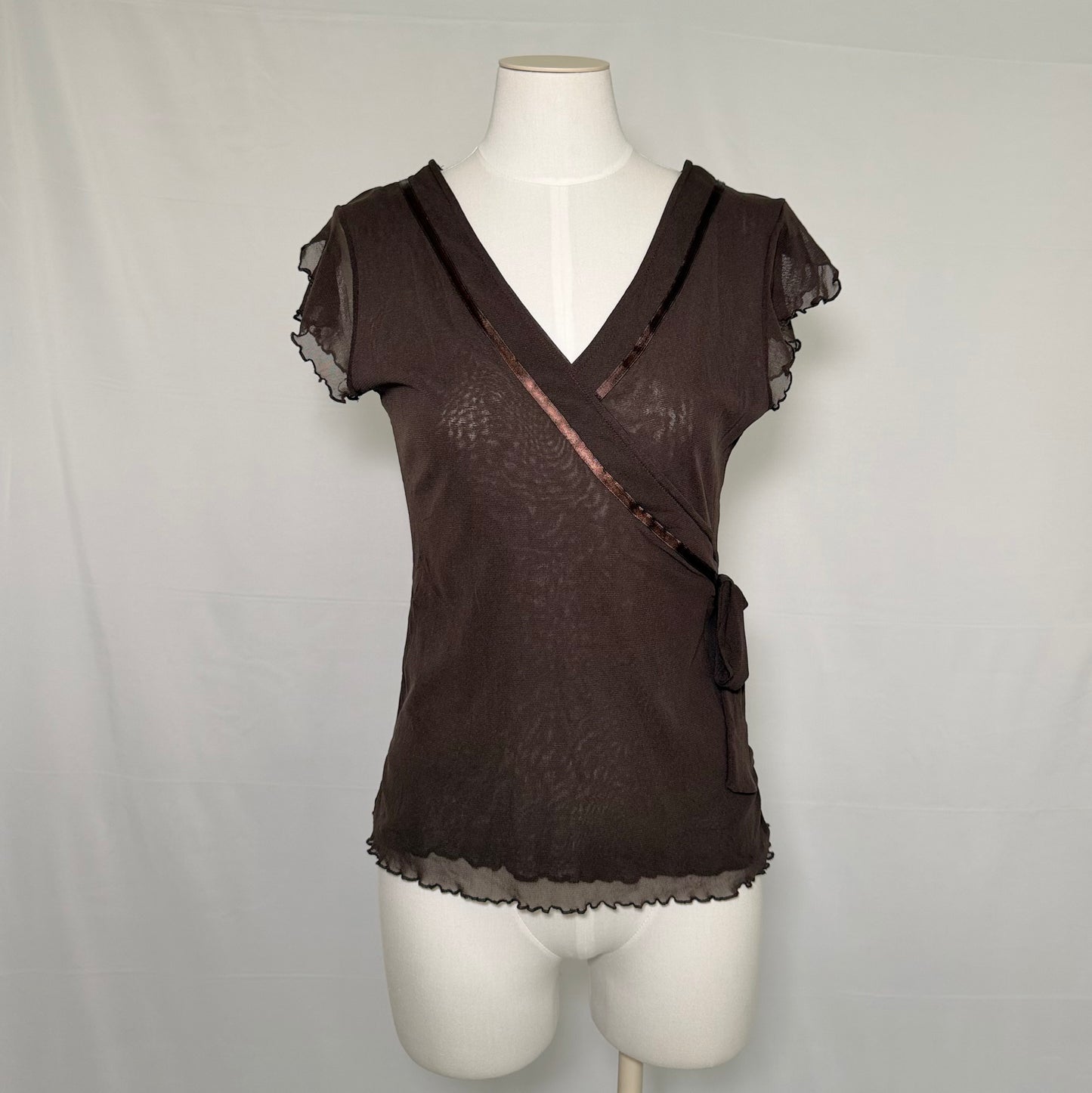 Brown Scallop Detail Top