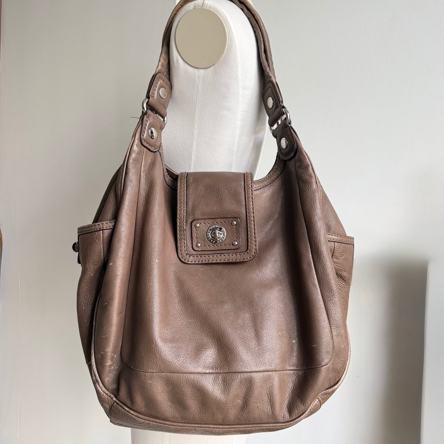Marc by Marc Jacobs Brown Leather Shoulder Bag – Large Hobo