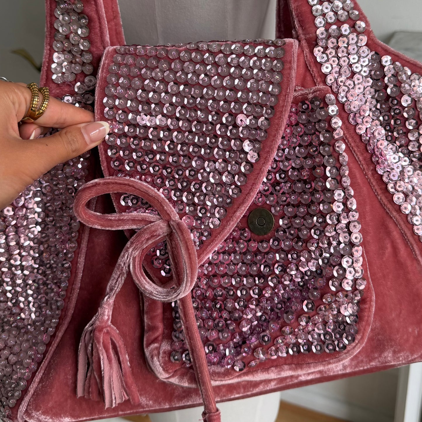 Vintage Pink Sequin Shoulder Bag